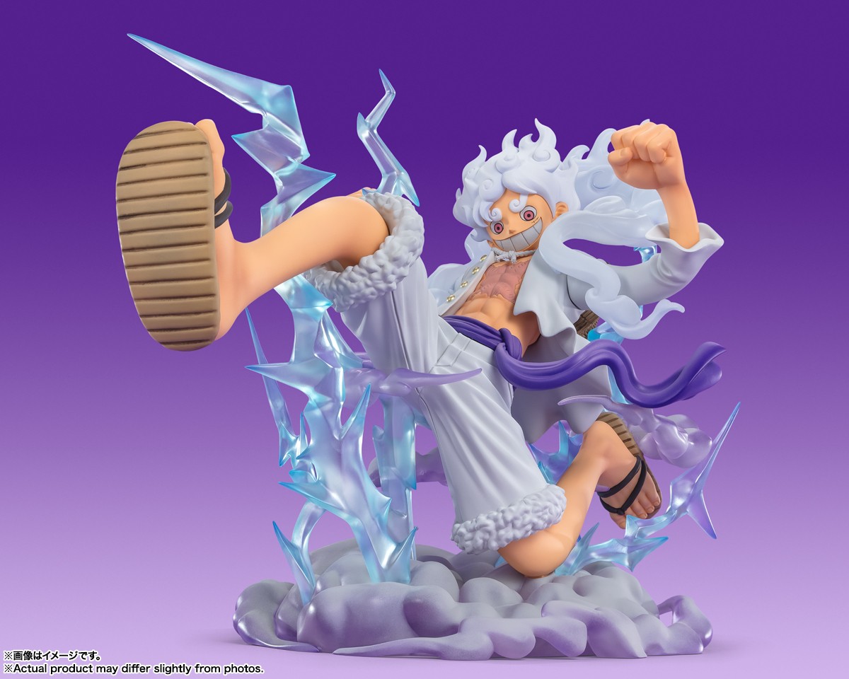BANDAI FIGUARTS ZERO ONE PIECE MONKEY D. LUFFY GEAR 5 GIANT