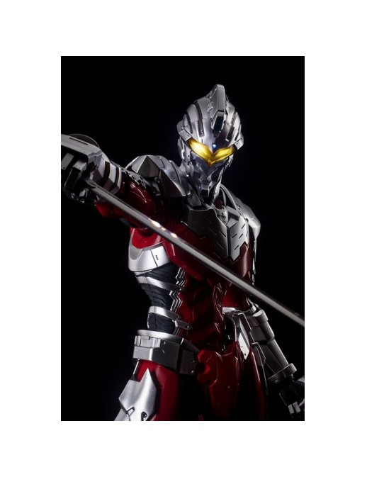 Sentinel 12'Hero's Meister Ultraman Suit Ver. 7.2
