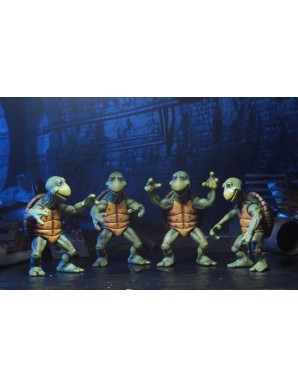 Neca Teenage Mutant Ninja Turtles Baby Turtles 1/4 Scale Figure Set