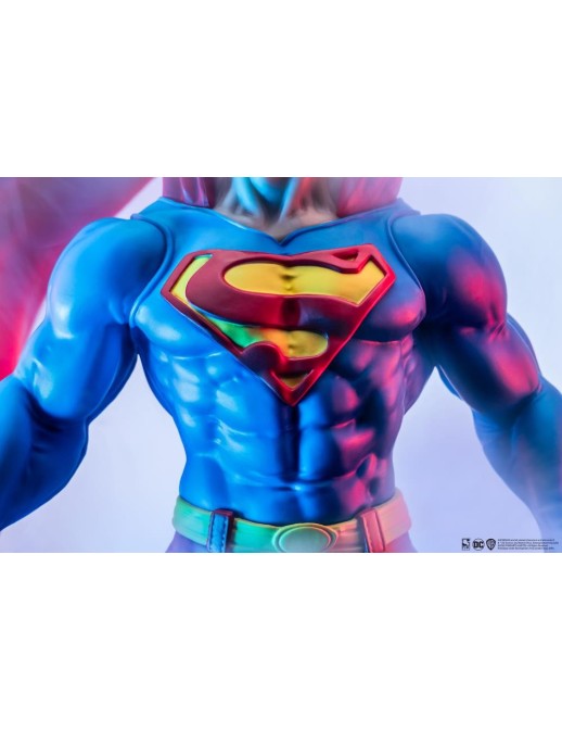 Pure Arts DC Comics Superman Classic Version 1/8 Scale Statue