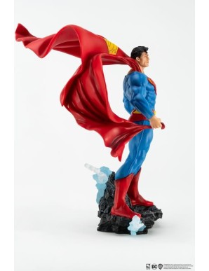 Pure Arts DC Comics Superman Classic Version 1/8 Scale Statue