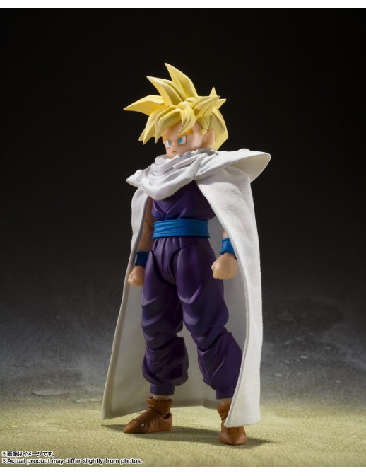 Bandai S.H. Figuarts Dragon Ball Z Son Gohan The Warrior Who Surpassed Goku
