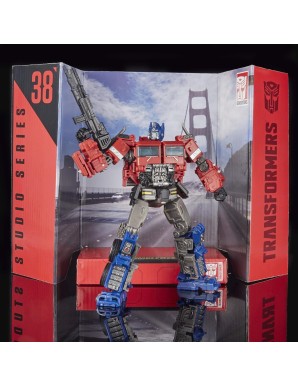 Hasbro Transformers Bumblebee Studio Series 38 Voyager Class Optimus Prime