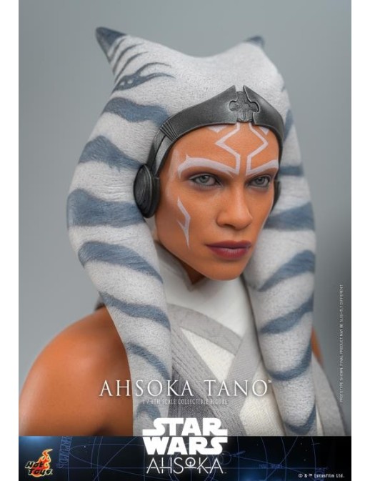 Hot Toys Movie Masterpiece Star Wars Ahsoka Tano 1/6 Scale Collectible Figure