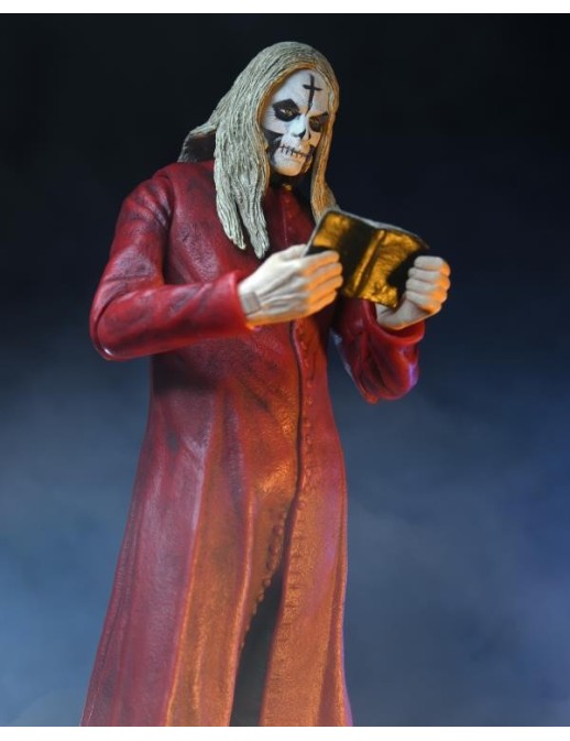 Neca House of 1000 Corpses 20th Anniversary Otis Red Robe