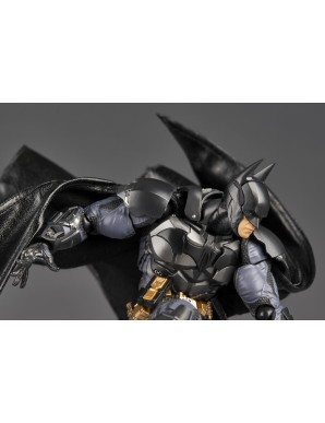 Kaiyodo Amazing Yamaguchi Revoltech No. 040 Batman Arkham Knight Batman