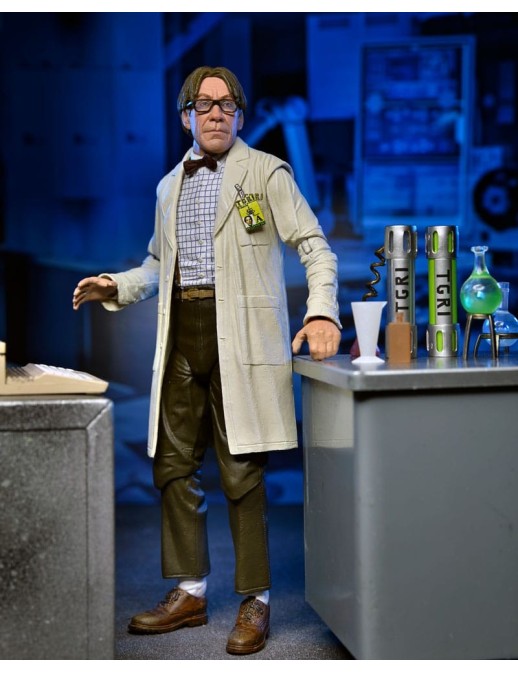 Neca Teenage Mutant Ninja Turtles 2 Lab Coat Professor Perry & Hazmat Suit Professor Perry