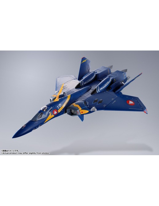 Bandai DX Chogokin Macross Plus YF-21 Gard Gore Bowman Custom