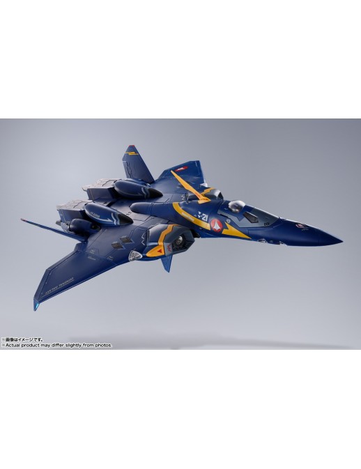 Bandai DX Chogokin Macross Plus YF-21 Gard Gore Bowman Custom