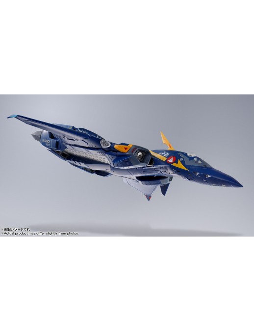 Bandai DX Chogokin Macross Plus YF-21 Gard Gore Bowman Custom