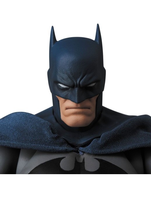 Medicom Toy MAFEX Batman Hush Batman