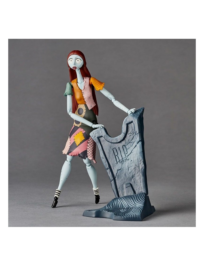 REVOLTECH SALLY フィギュア Kaiyodo Revoltech The Nightmare Before Christmas Sally