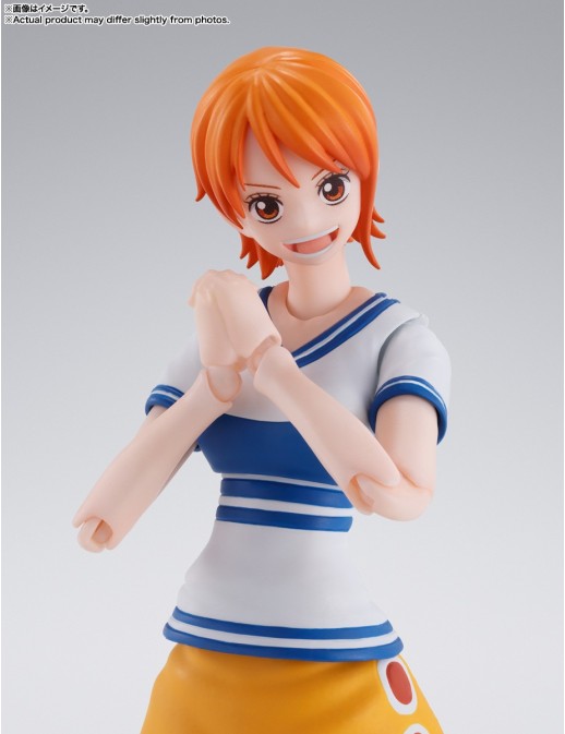 Bandai S.H. Figuarts One Piece Nami Romance Dawn