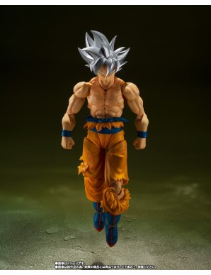 Bandai S.H. Figuarts Dragon Ball Super Son Goku Ultra Instinct