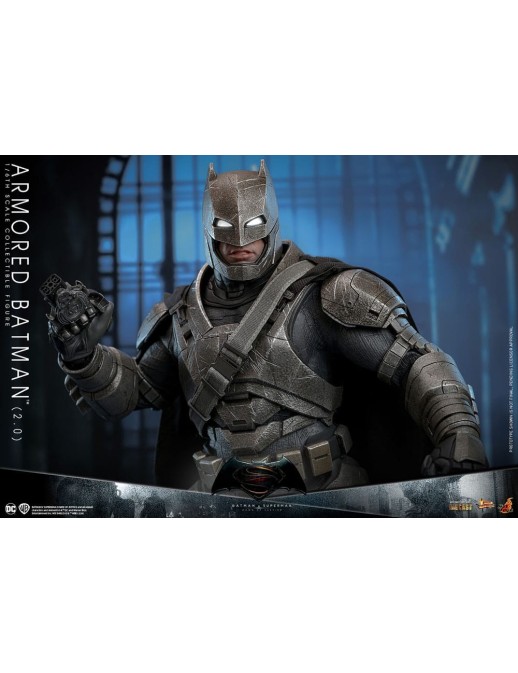 Hot Toys Movie Masterpiece Batman v Superman Dawn of Justice Armored Batman 2.0 1/6 Scale Collectible Figure