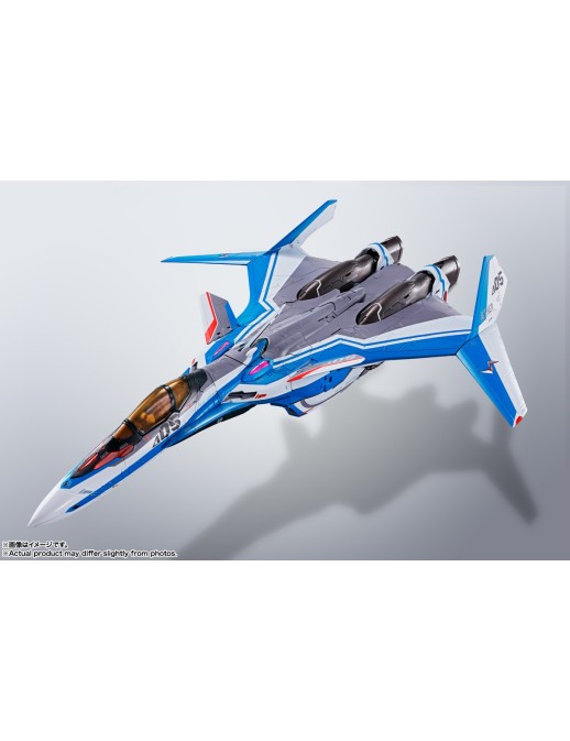 Bandai DX Chogokin Macross Delta VF-31J Siegfried Hayate Immelmann Custom Revival Version