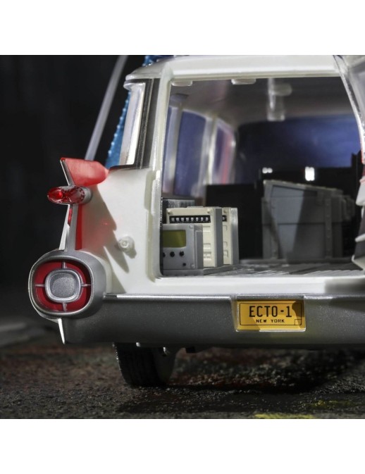 Hasbro Ghostbusters Plasma Series Ecto-1