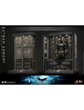 Hot Toys Movie Masterpiece The Dark Knight Batman Armory with Bruce Wayne 2.0 Version 1/6 Scale Collectible Figure Set