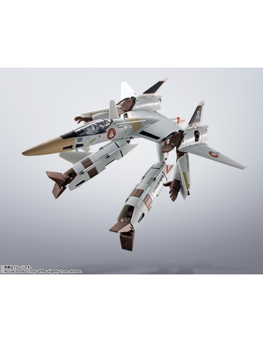 Bandai Hi-Metal R The Super Dimension Fortress Macross Flash Back 2012 VF-4 Lightning III