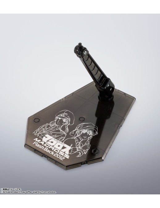 Bandai Hi-Metal R The Super Dimension Fortress Macross Flash Back 2012 VF-4 Lightning III