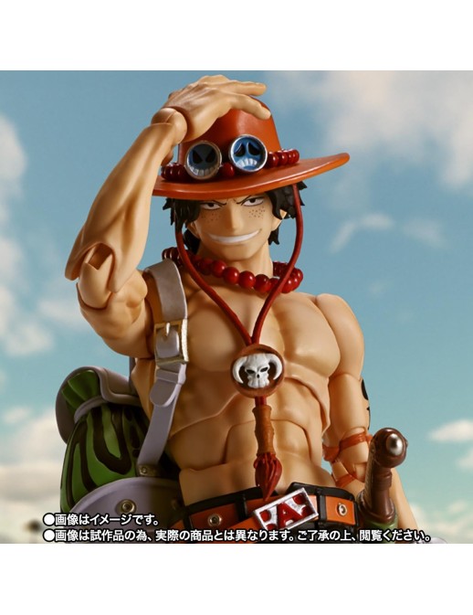 Bandai S.H. Figuarts One Piece Portgas D. Ace Fire Fist