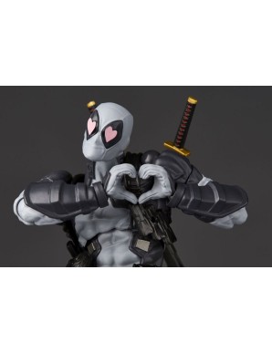 Kaiyodo Amazing Yamaguchi Revoltech No. 048 Deadpool 2.5 Version X-Force Color Edition