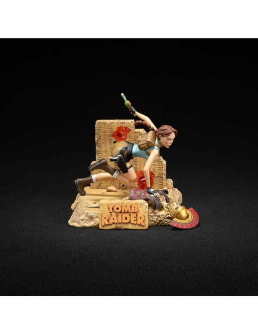 Dark Horse Tomb Raider Lara Croft Classic Era