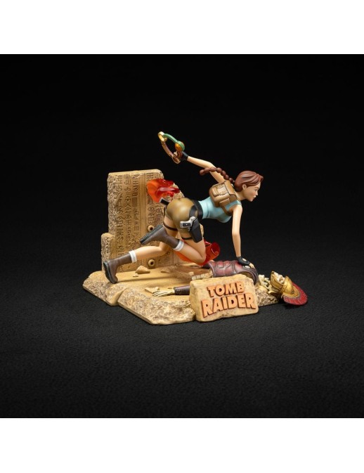 Dark Horse Tomb Raider Lara Croft Classic Era