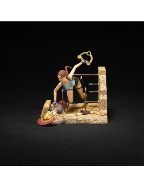 Dark Horse Tomb Raider Lara Croft Classic Era