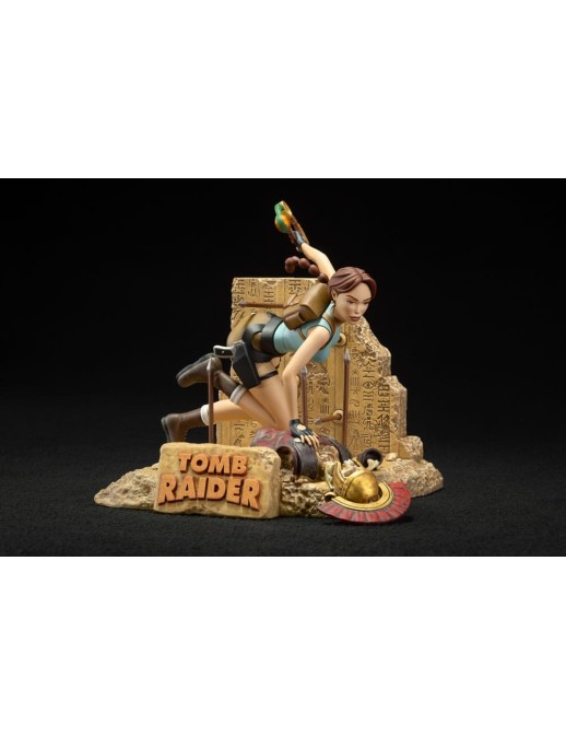 Dark Horse Tomb Raider Lara Croft Classic Era
