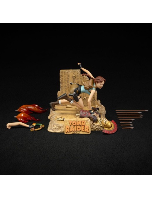 Dark Horse Tomb Raider Lara Croft Classic Era