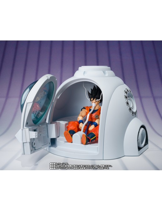 Bandai S.H. Figuarts Dragon Ball Z Medical Machine