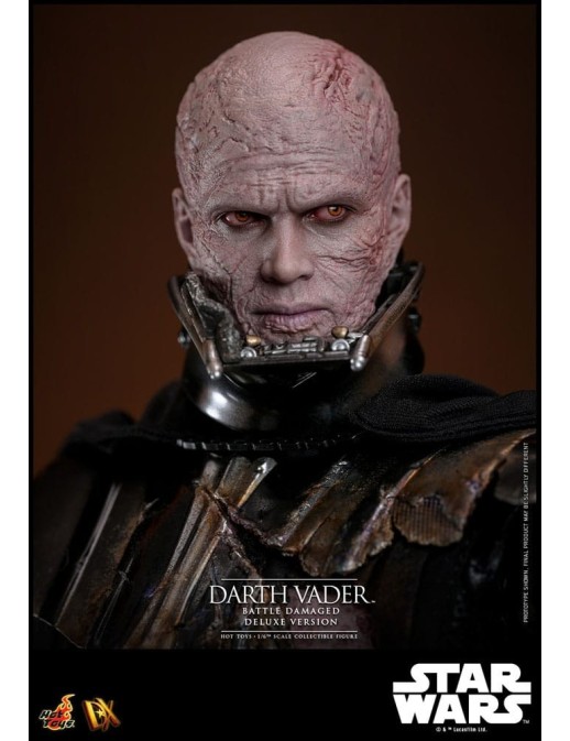 Hot Toys Star Wars Darth Vader Battle Damaged 1/6 Scale Collectible Figure Deluxe Version