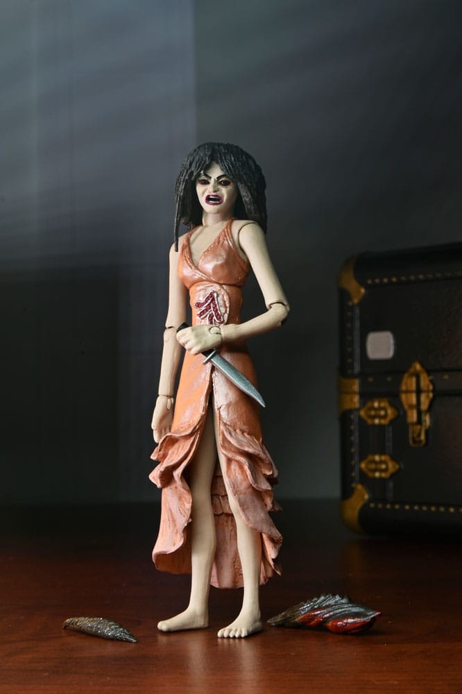 NECA PUPPET MASTER LEECH WOMAN & TOULON'S PUPPET CASE