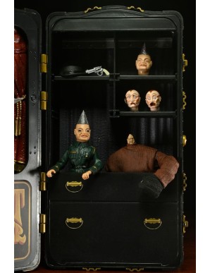 Neca Puppet Master Leech Woman & Toulon's Puppet Case