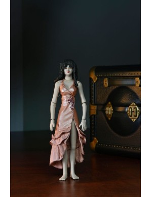 Neca Puppet Master Leech Woman & Toulon's Puppet Case