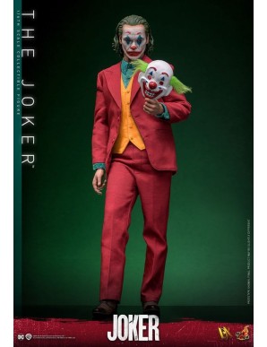 Hot Toys Joker 1/6 Scale Collectible Figure