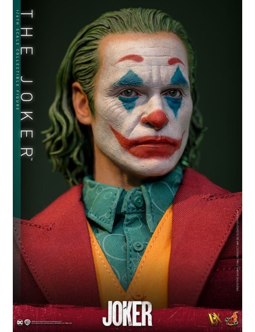 Hot Toys Joker 1/6 Scale Collectible Figure