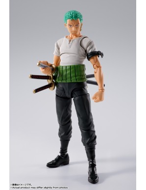 Bandai S.H. Figuarts One Piece Roronoa Zoro Romance Dawn