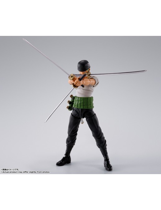 Bandai S.H. Figuarts One Piece Roronoa Zoro Romance Dawn
