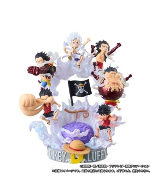 Bandai Premium One Piece World Collectable Figure Premium Monkey D. Luffy Special Figure