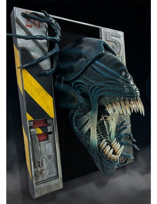 Hollywood Collectibles Group Aliens Alien Queen 1/2 Scale Limited Edition Wall Sculpture