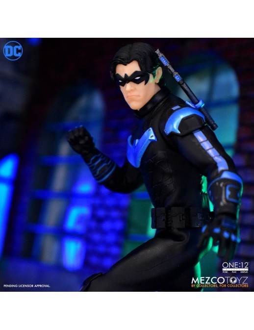 Mezco Toys The One 12 Collective Nightwing