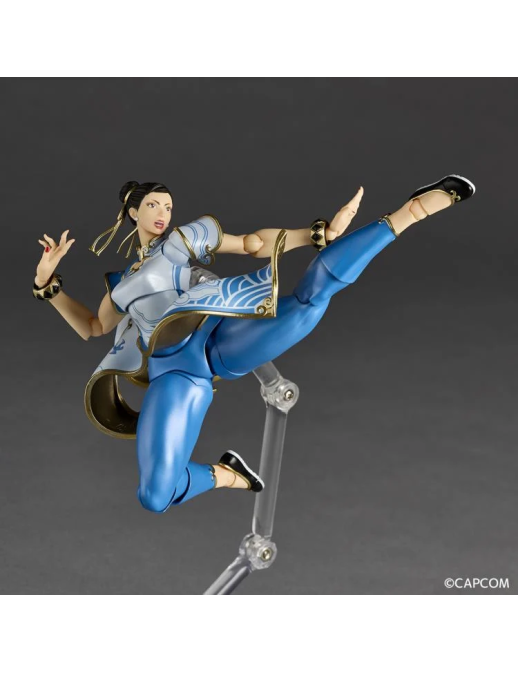 Kaiyodo Amazing Yamaguchi Revoltech No. 063 Street Fighter 6 Chun-Li