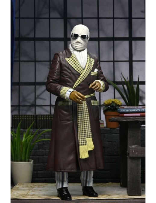 Neca Universal Monsters Ultimate Invisible Man Kemp House Color Version