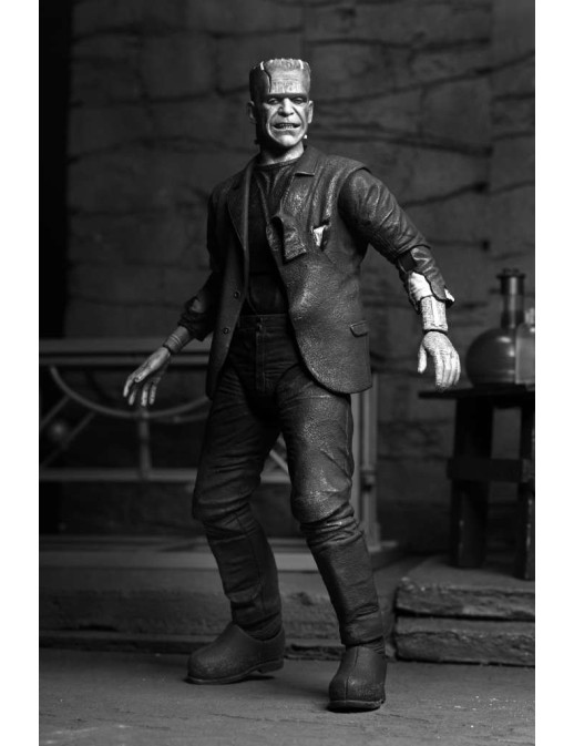 Neca Universal Monsters Ultimate Bride of Frankenstein Frankenstein's Monster Black & White Version