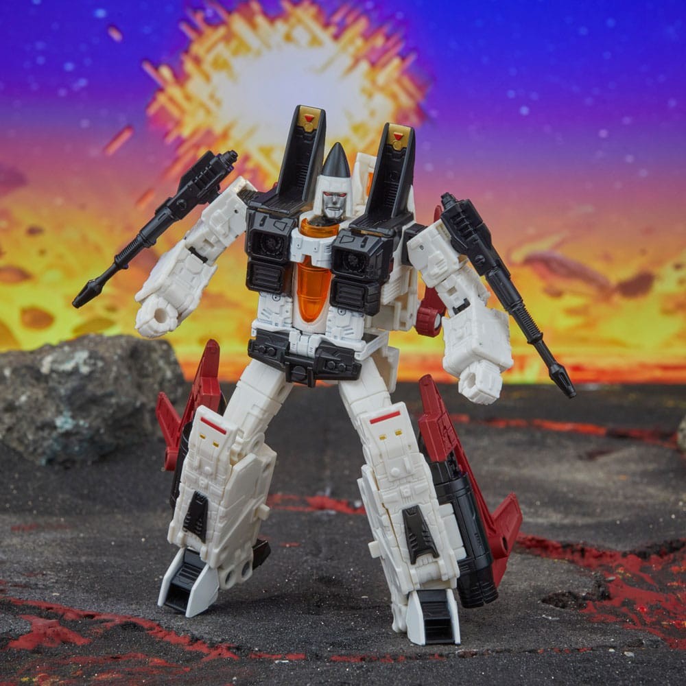HASBRO TRANSFORMERS GENERATIONS LEGACY VOYAGER CLASS G1 UNIVERSE RAMJET
