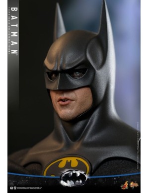 Hot Toys Movie Masterpiece Batman Returns 1/6 Scale Collectible Figure