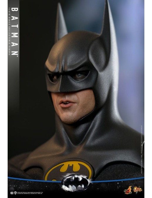 Hot Toys Movie Masterpiece Batman Returns 1/6 Scale Collectible Figure
