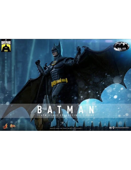 Hot Toys Movie Masterpiece Batman Returns 1/6 Scale Collectible Figure